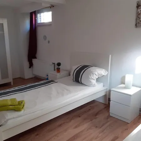 Apartman Souterrain Laatzen